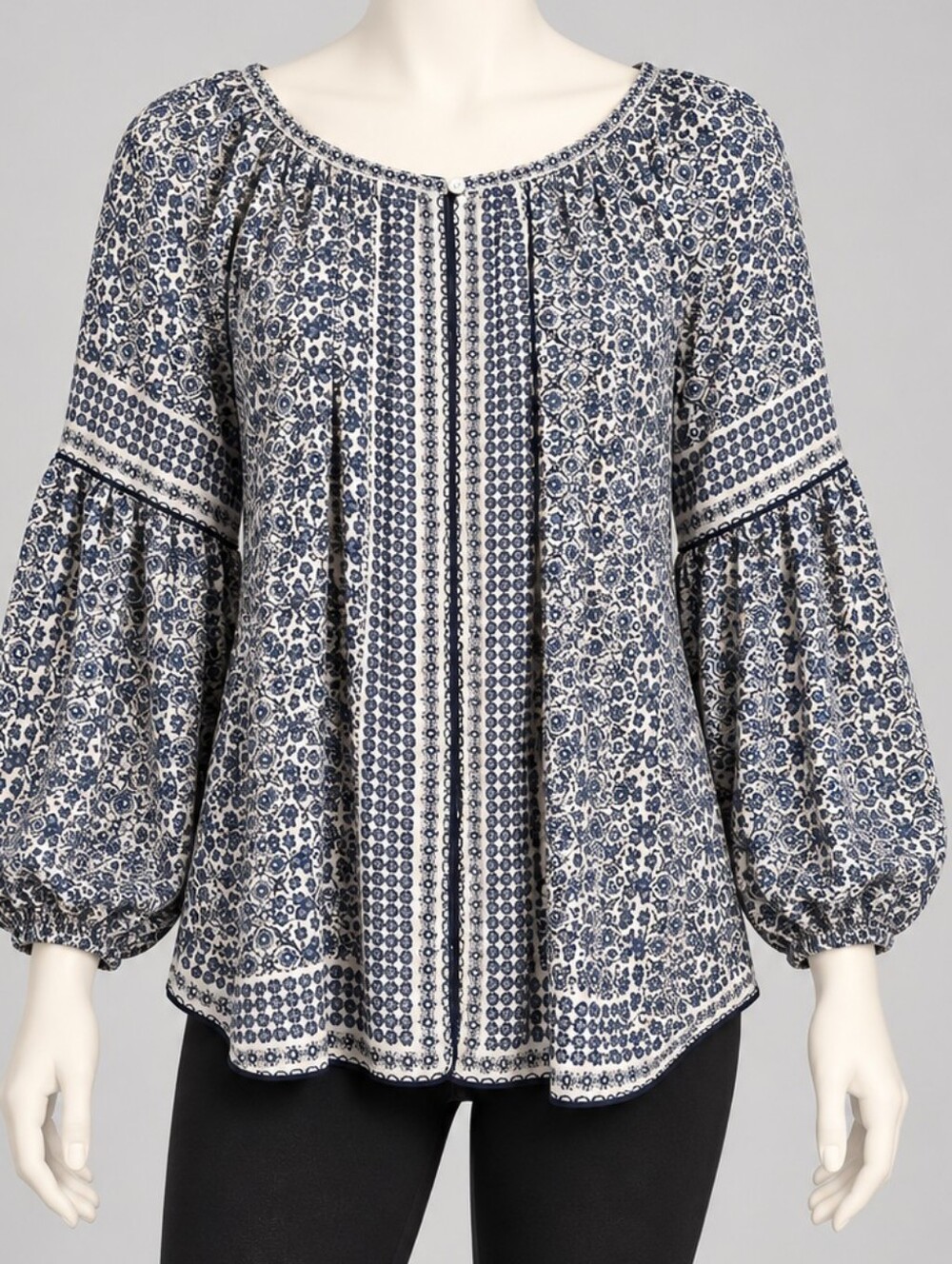 Max Studio Blue and White Floral Print Peasant Blouse Cottagecore